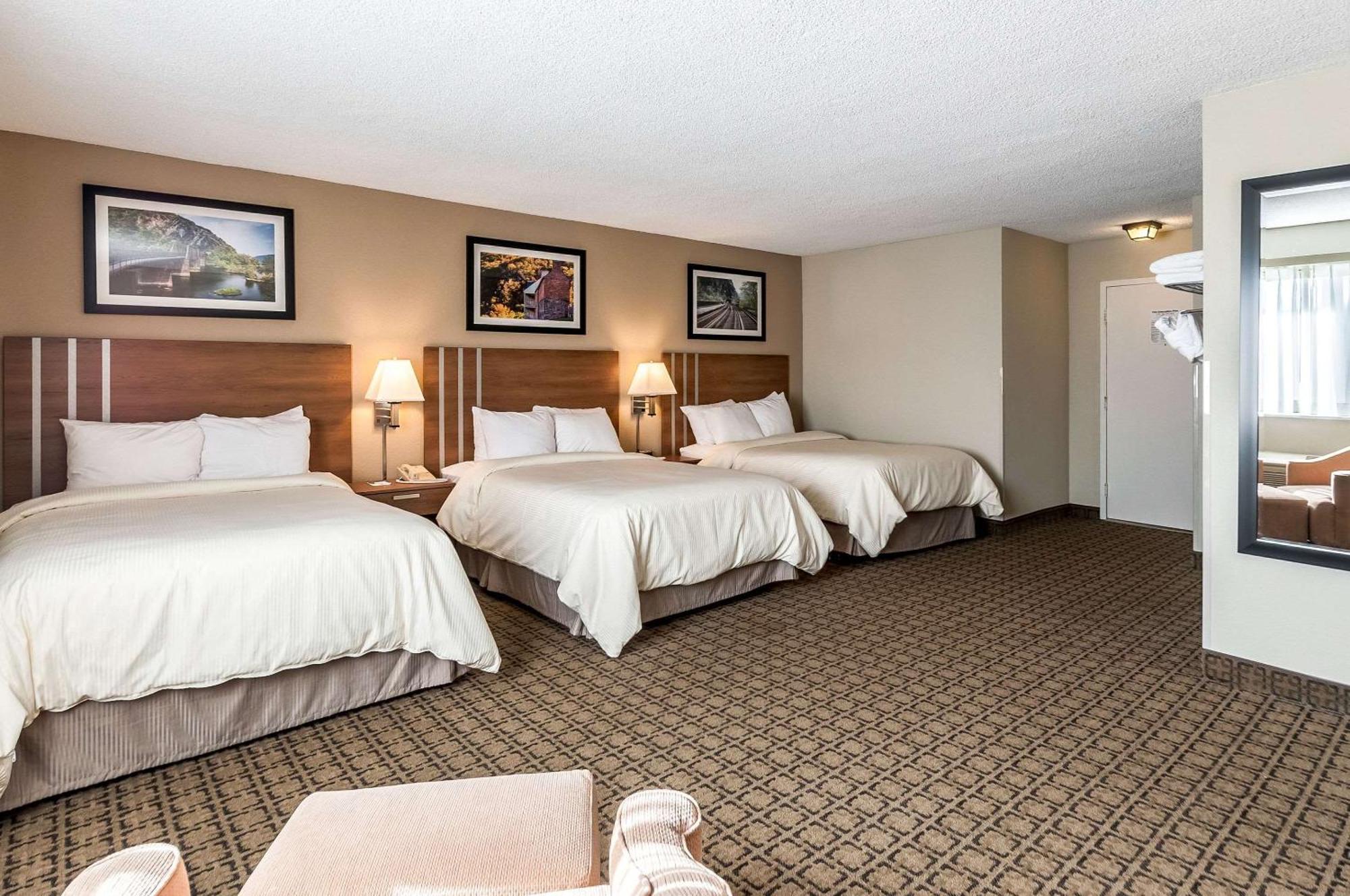 Clarion Inn Harpers Ferry-Charles Town Eksteriør billede